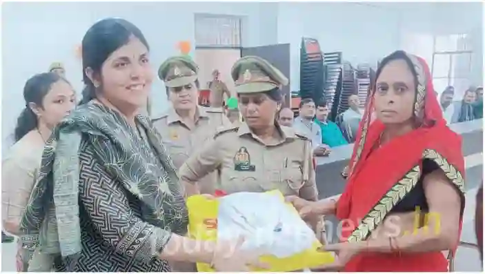 Deepawali award ceremony concluded in Mirzapur Police Line