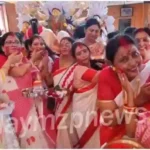 Farewell to Maa Durga in Mirzapur, women of Bengali society played Sindoor