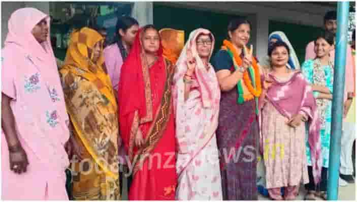 Kachhwa BJP candidate Suchismita Maurya did public relations in dozens of villages