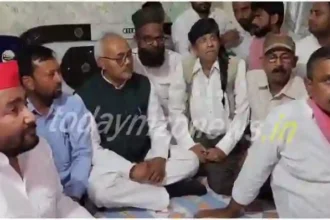 Lal Bihari Yadav met the family members of SP MLA Zahid Beg from Bhadohi