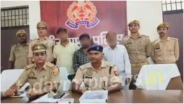 Mirzapur police arrested 3 accused in the case of murder of a youth