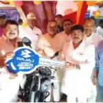 Sonbhadr. World first CNG bike Bajaj Freedom and Pulsar launched