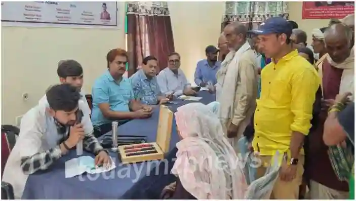 Sonbhadra 205 patients were examined and given free glasses and medicines