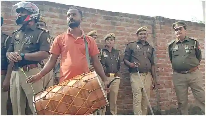 Bahraich Administration seized Gabbar Singh's mansion after beating drums