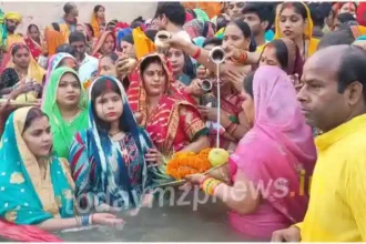 Chhath Puja celebrated with great fervour in Mirzapur