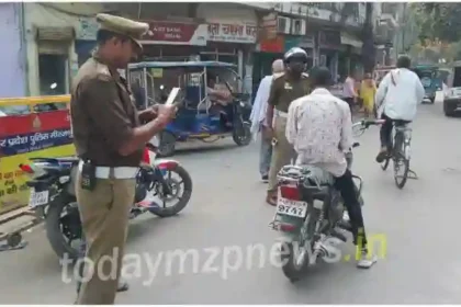 Mirzapur Traffic police took action against drivers below 18 years of age