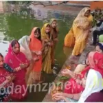 Sonbhadra Along with Bedi Puja songs of Maaiya started to be sung on Chhath Ghats