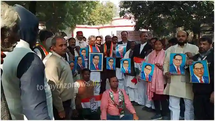 Congressmen protested against Amit Shah's statement