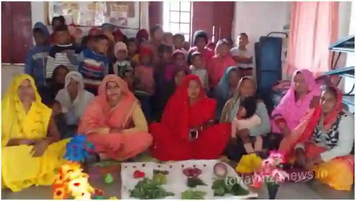 Nutrition day was celebrated at various Anganwadi centers of Chila Mirzapur