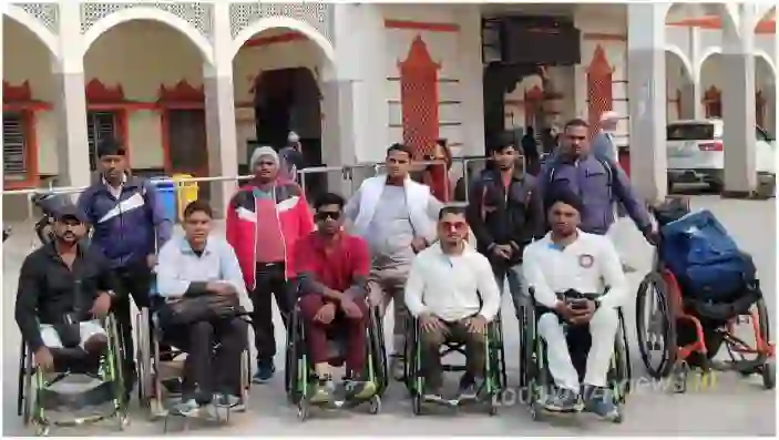 Team of disabled players left for Gujarat