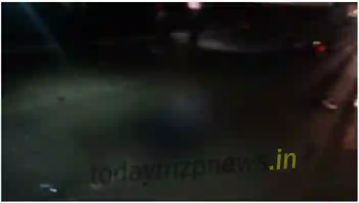 Bike rider died in a road accident in Mirzapur